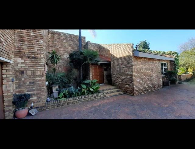 FARM FOR SALE IN MNANDI